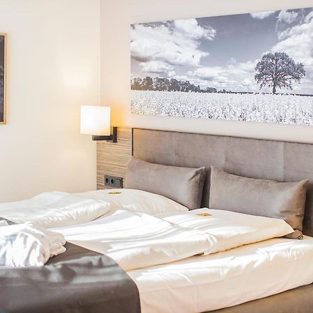 Parkhotel Ahrbergen Гизен Экстерьер фото