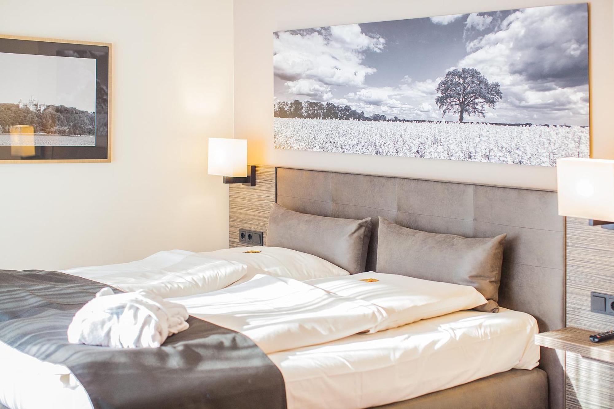 Parkhotel Ahrbergen Гизен Экстерьер фото