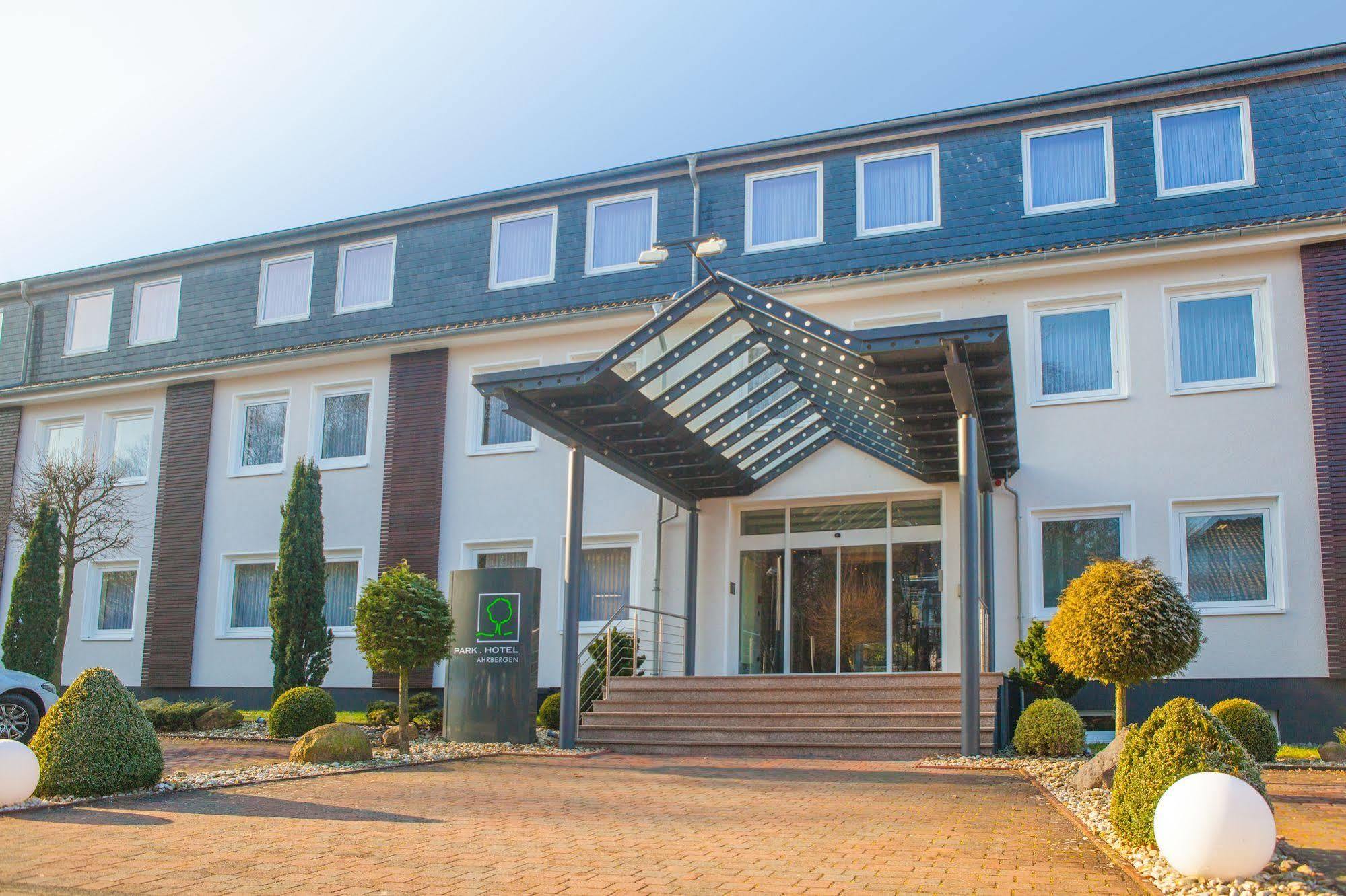 Parkhotel Ahrbergen Гизен Экстерьер фото