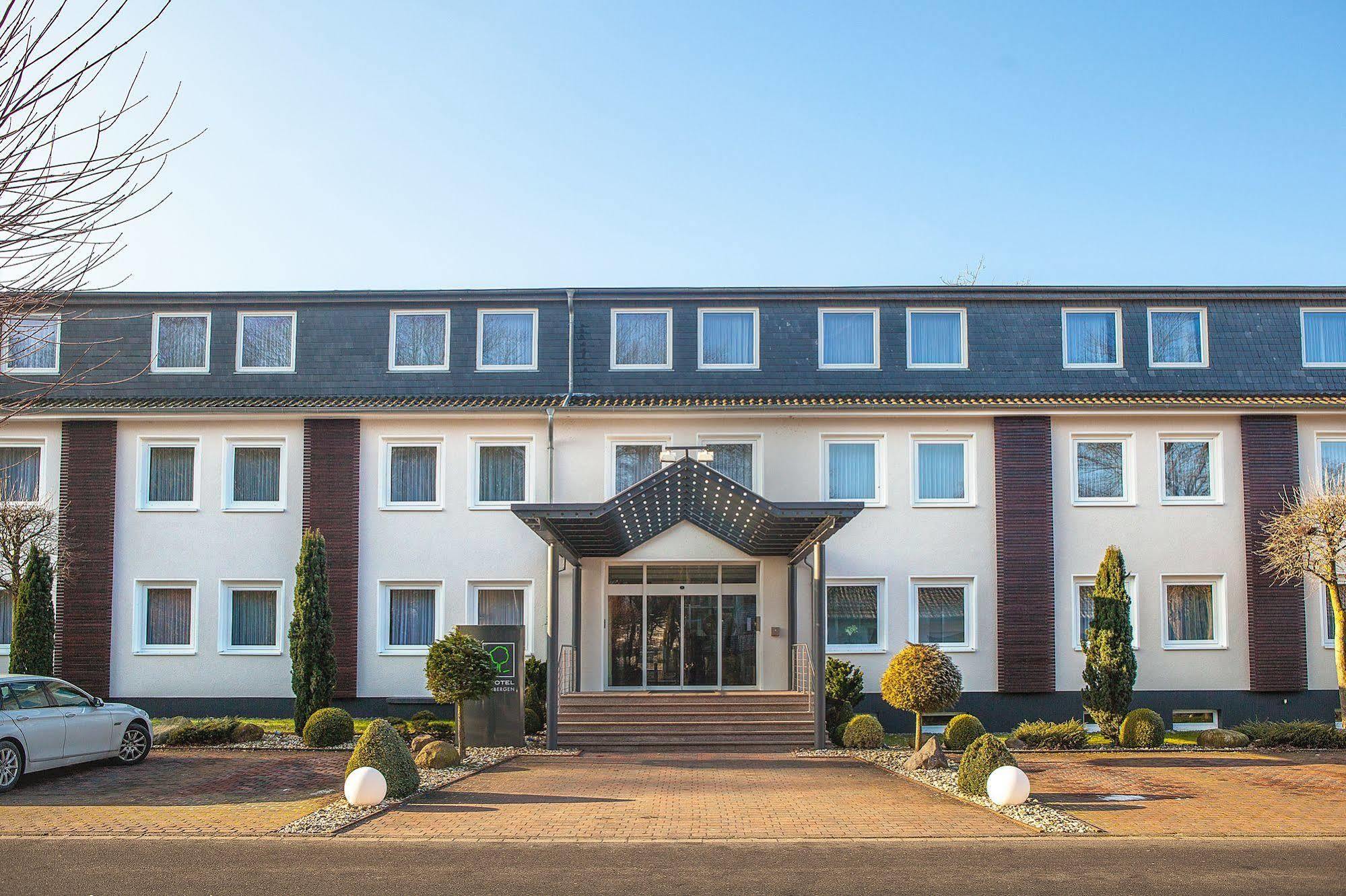 Parkhotel Ahrbergen Гизен Экстерьер фото